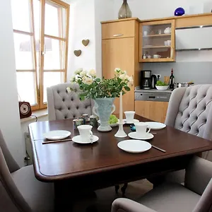 Ultra Alpes Ludwig Apartment